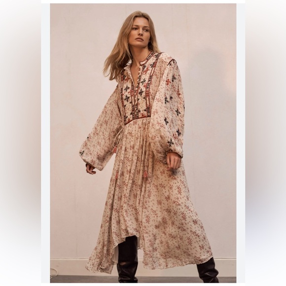 Isabel Marant - 100% Silk Dress - FR 38
US 6/8- NWT - Picture 1 of 16